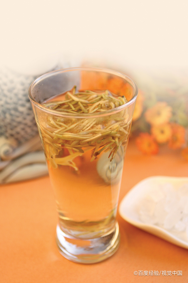 金银花泡水喝的好处