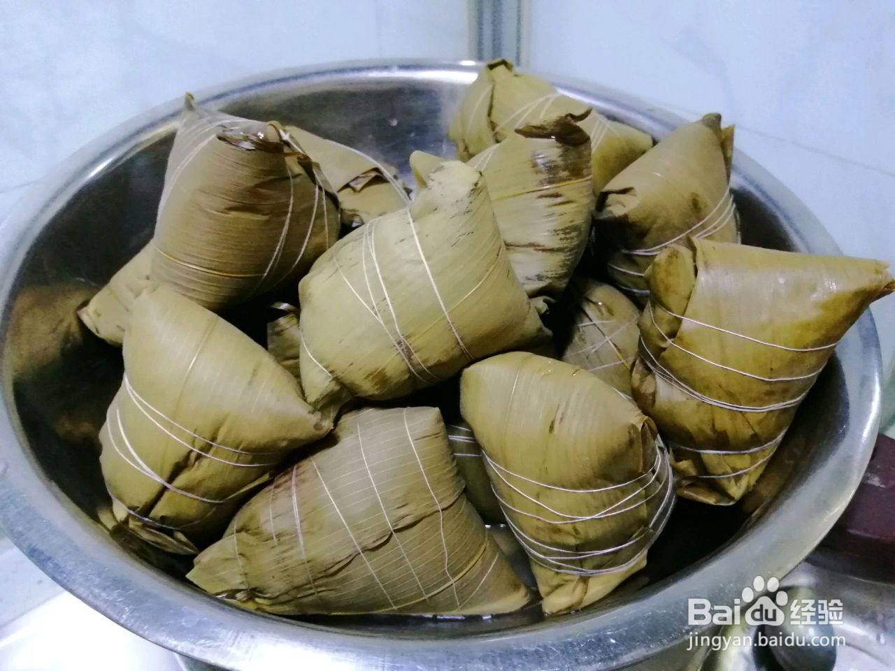 蜜红豆粽子的做法