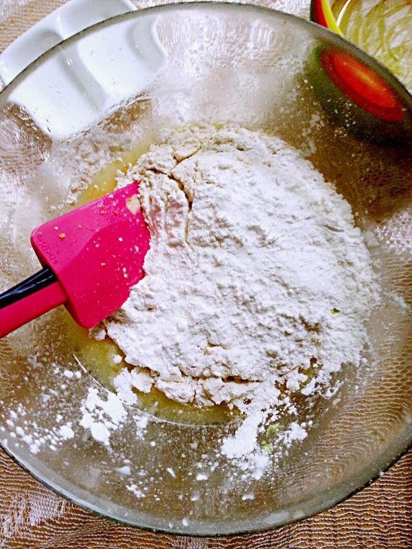 全麦豌豆苏打饼干