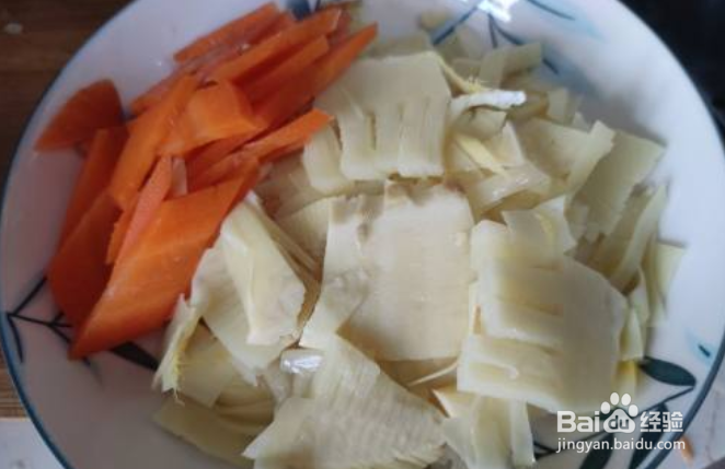 炒肉春笋的做法