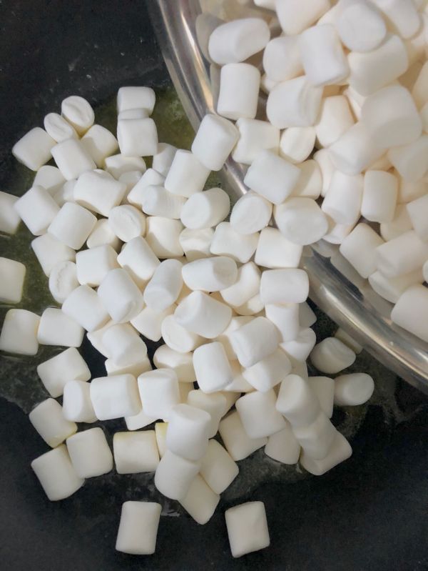 抹茶花生牛轧糖