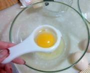 怎样自制蔓越莓奶酪卷