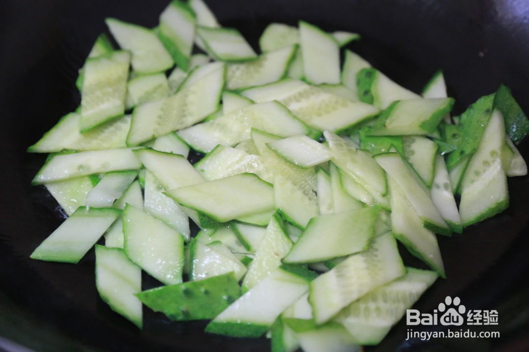 怎么做黄瓜炒鸡蛋