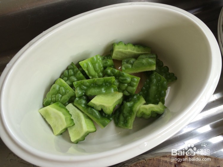 苦瓜黄豆排骨汤怎么煲