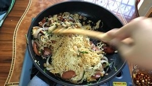 炒泡面怎么做好吃