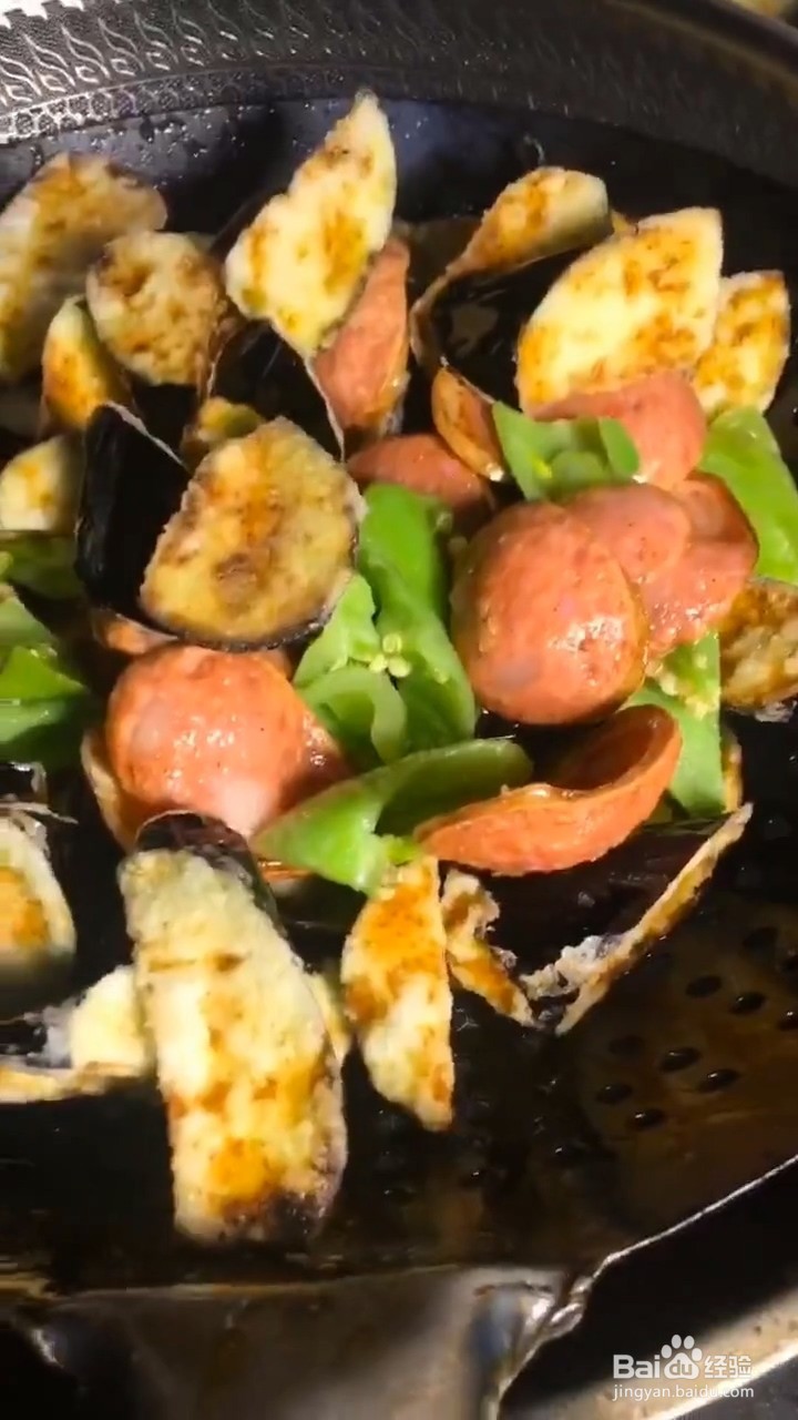 简单又非常下饭的红肠烧茄子要怎样做