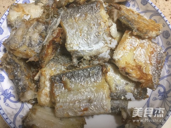 红烧带鱼的做法