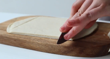 如何用手抓饼做千层酥