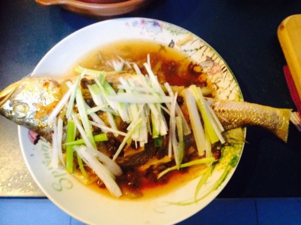 榨菜豆豉蒸黄鱼