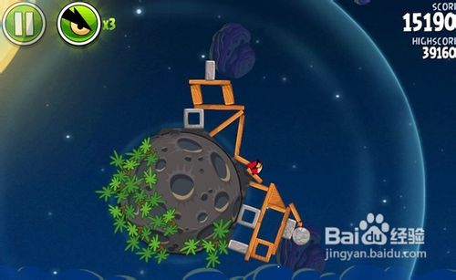 《愤怒的小鸟：太空版》通关技巧