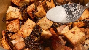 槟榔芋梅干菜烧排骨怎么做