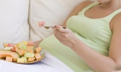 月子里,如何正确的吃水果。