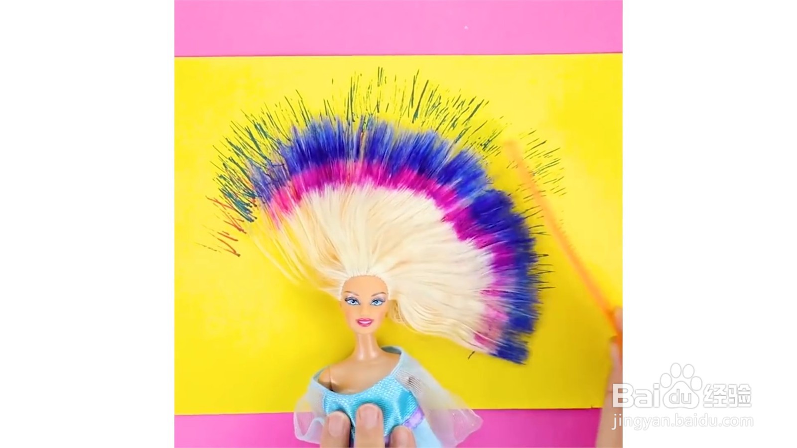 如何给芭比娃娃染头发