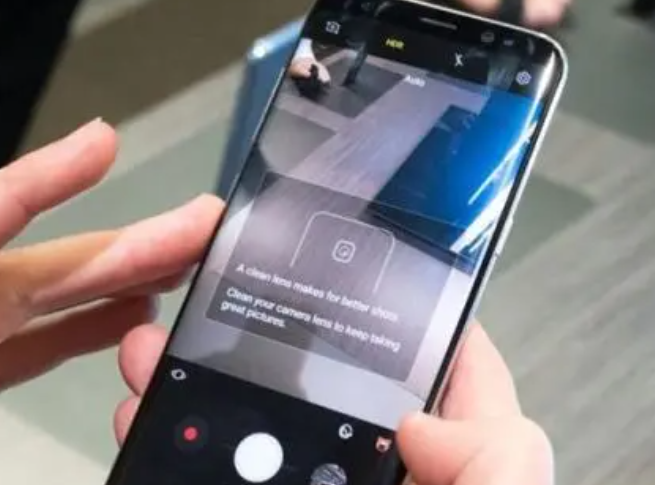 为什么手机前置摄像头拍出来的是镜像，而后置摄像头是正常的