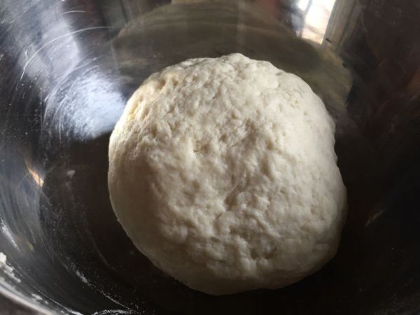 辣肉松葱香面包