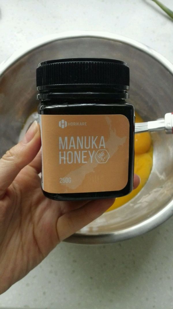 蜂蜜酸奶戚风蛋糕