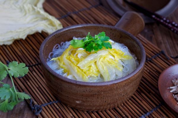 虾皮白菜粉丝锅