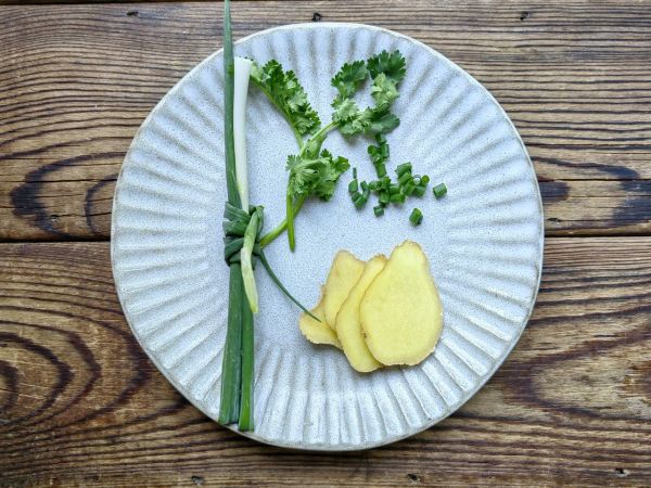 薏米山药鲫鱼汤