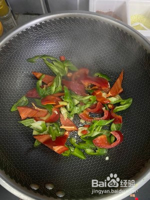 爆炒猪耳朵的做法