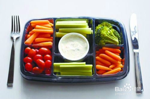 怎么去黑眼圈？分享去黑眼圈的七招，超级有效！