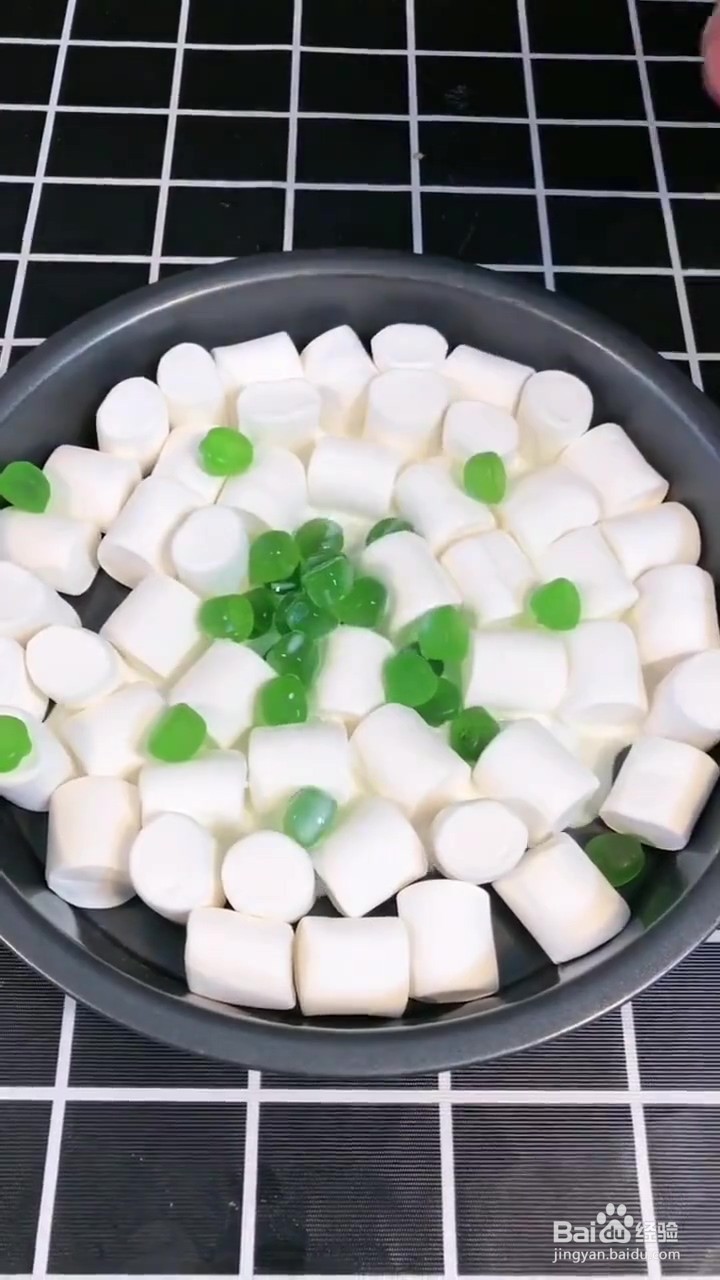 如何制作草莓布丁