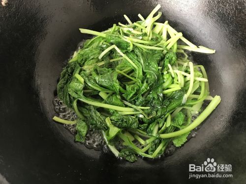 养生美味脊梁骨青菜浓汤的做法