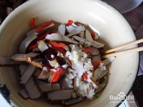 椒麻凉拌豆干。。。