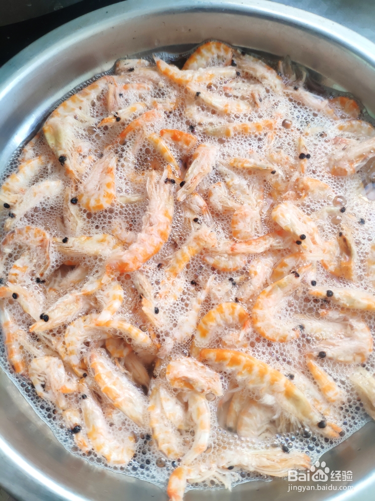 做出入味的韭菜豆腐虾皮