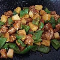 怎样制作菠萝咕老肉
