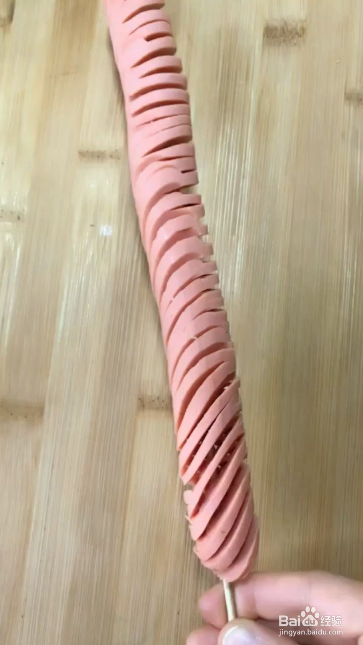 如何制作烤香肠