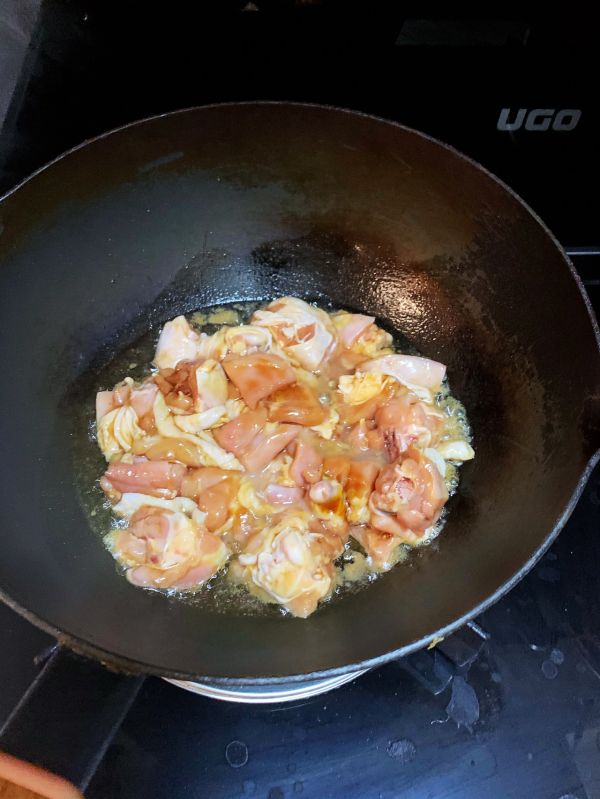 鸡肉炖土豆胡萝卜