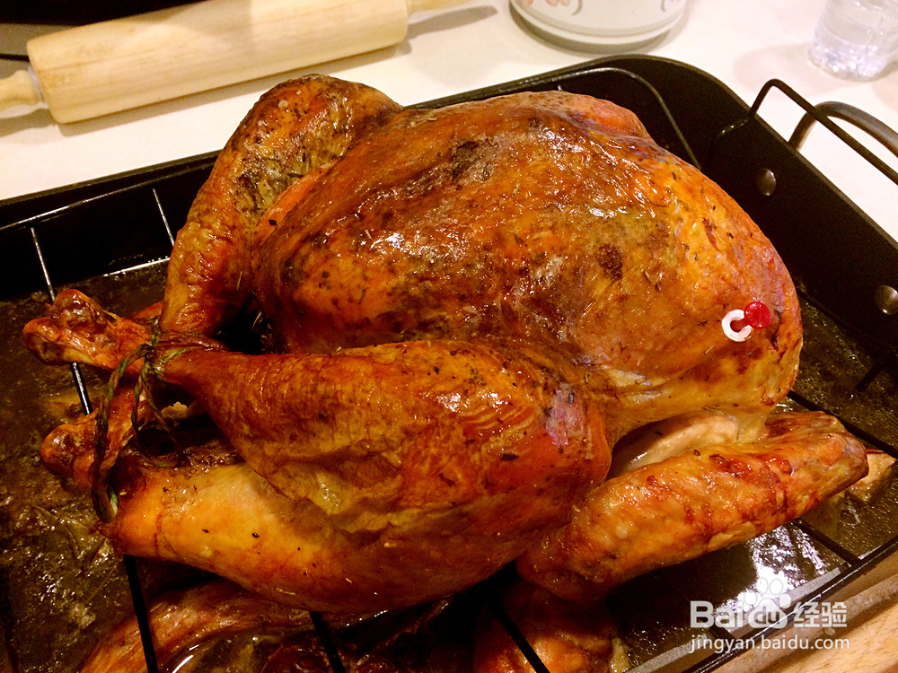 <b>怎么做感恩节烤一只巨大的火鸡</b>