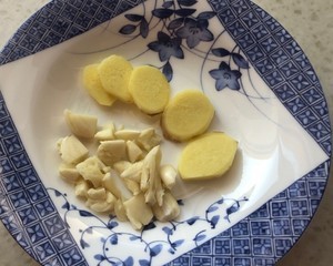 老板鱼炖豆腐的做法