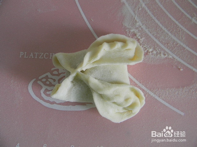 爱心美食——蝴蝶蒸饺