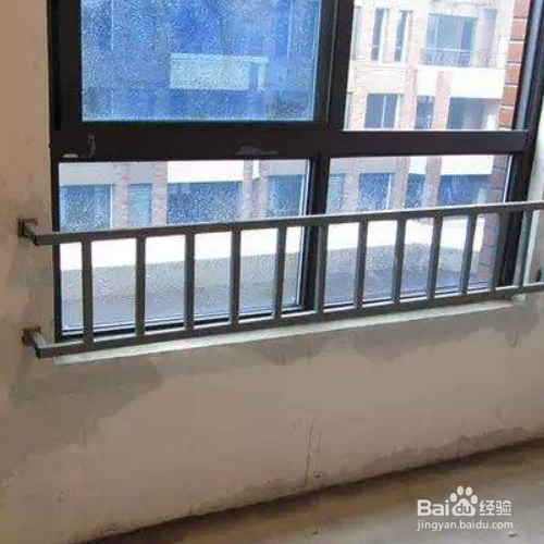 阳台漏水到楼下怎么处理