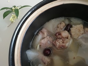 梨汤排骨制作过程