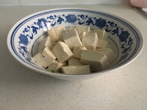 鸡蛋包豆腐的做法