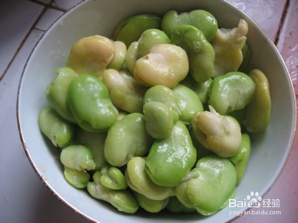 甜点清香蚕豆糕
