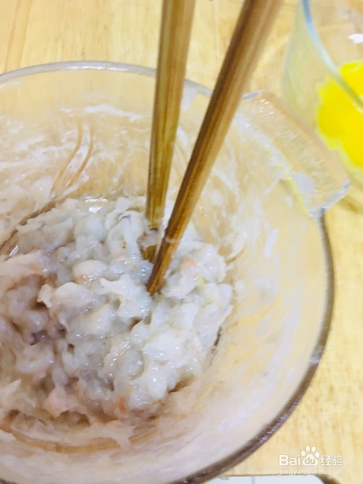 虾滑番茄菌菇汤的做法