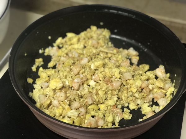 玉米面三鲜盒子