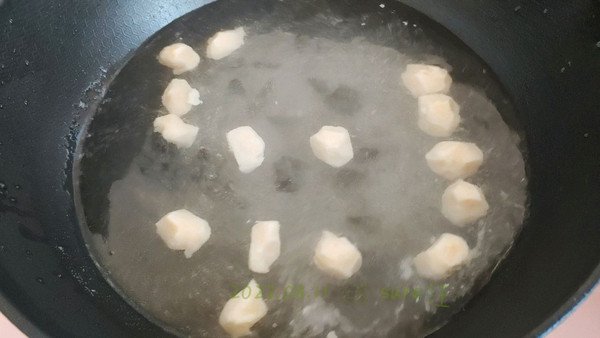 五菜菌菇烩鱼丸