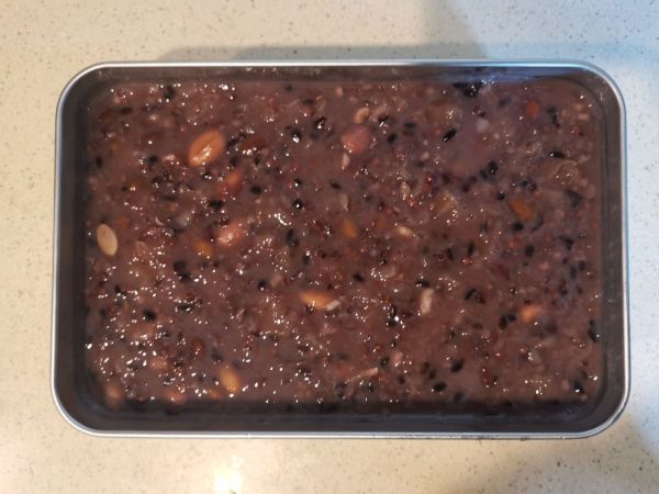 牛奶血糯米银耳羹