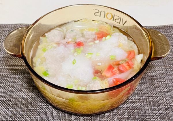 鸡肉丸雪见汤锅