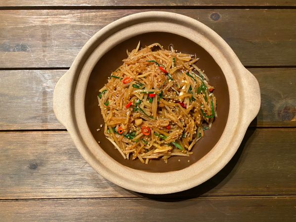 小米油渣土豆丝