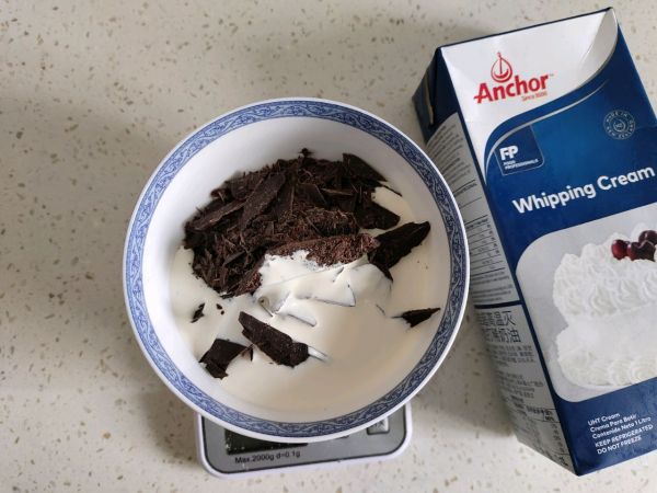 巧克力奶油蛋糕