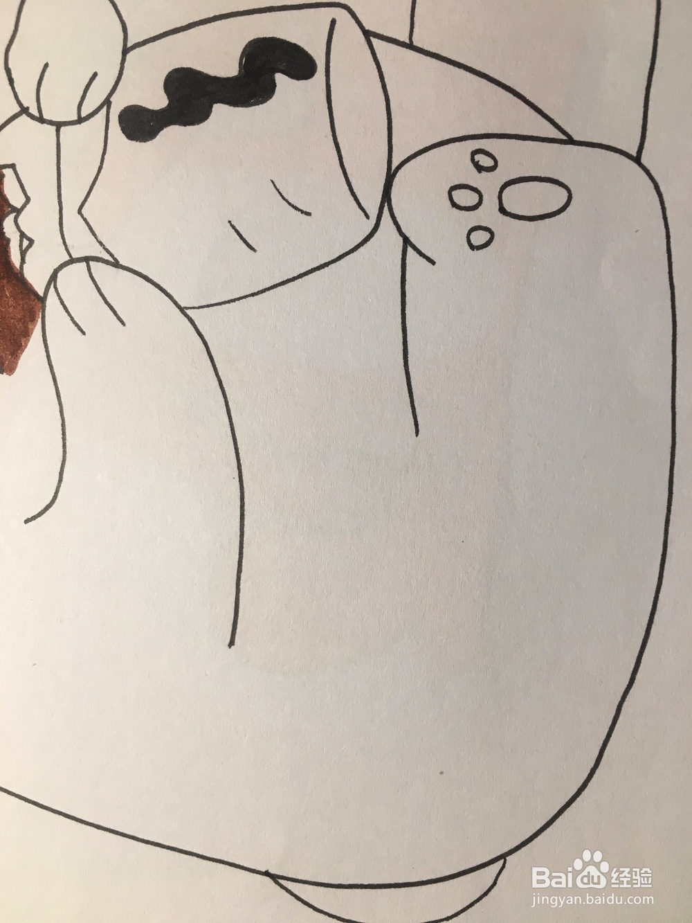 手绘简笔画:一只正在吃零食的大熊