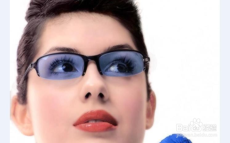 如何根据你的脸型选择眼镜