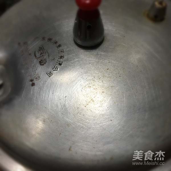 苦瓜黄豆排骨汤