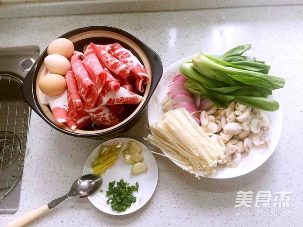 石锅牛肉拌饭