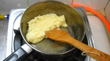 紫薯卡仕达泡芙的做法